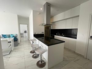 Departamento en playa Alta - Manta
